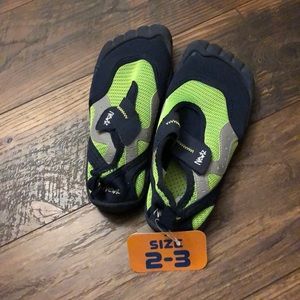 Brand new water shoes
